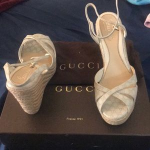 Gucci shoes for woman